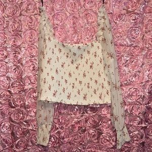 Long sleeved crop top